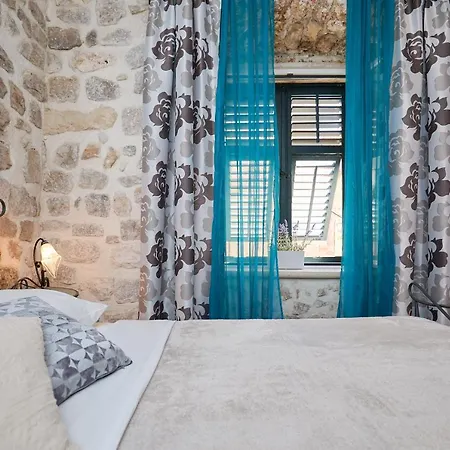 Apartament Amelie *
