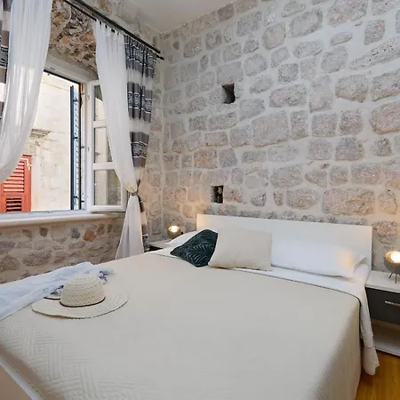 Amelie * Dubrovnik